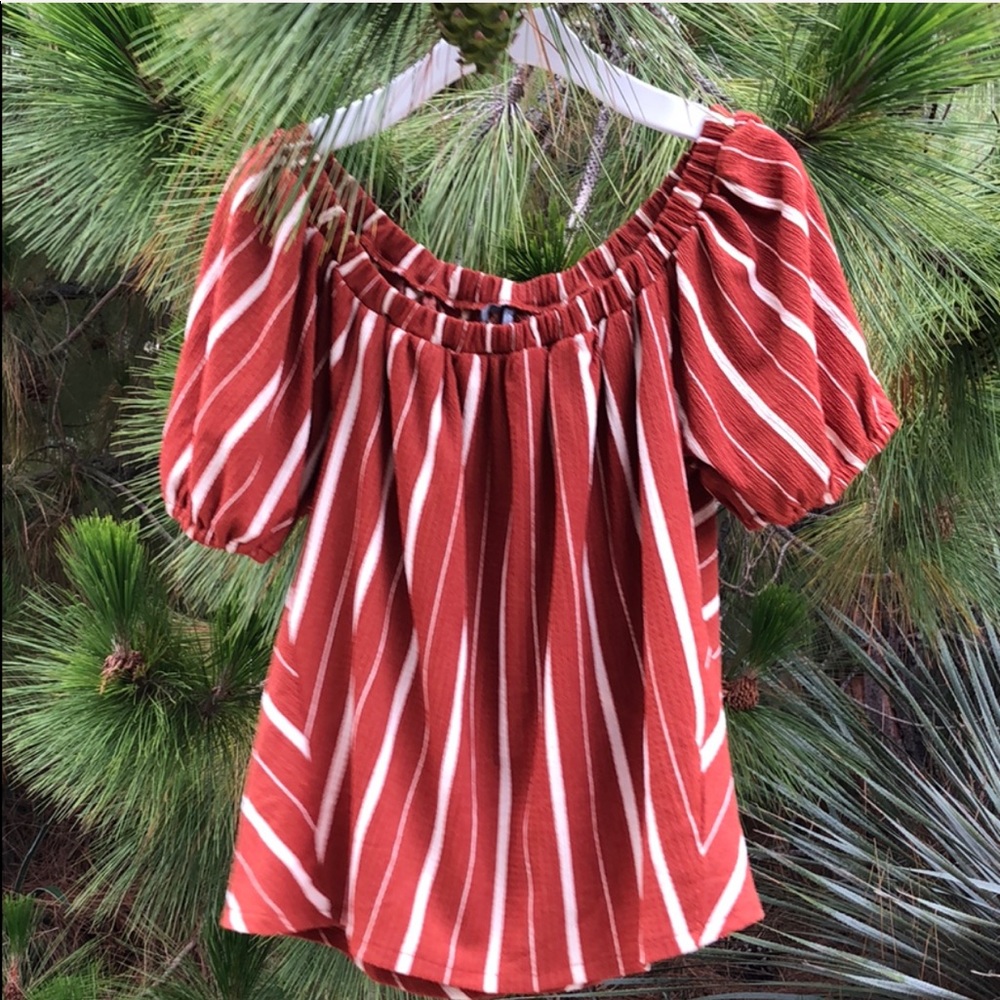 Anthropologie⭐️Elodie Off-The-Shoulder Top⭐️ - Picture 2 of 7